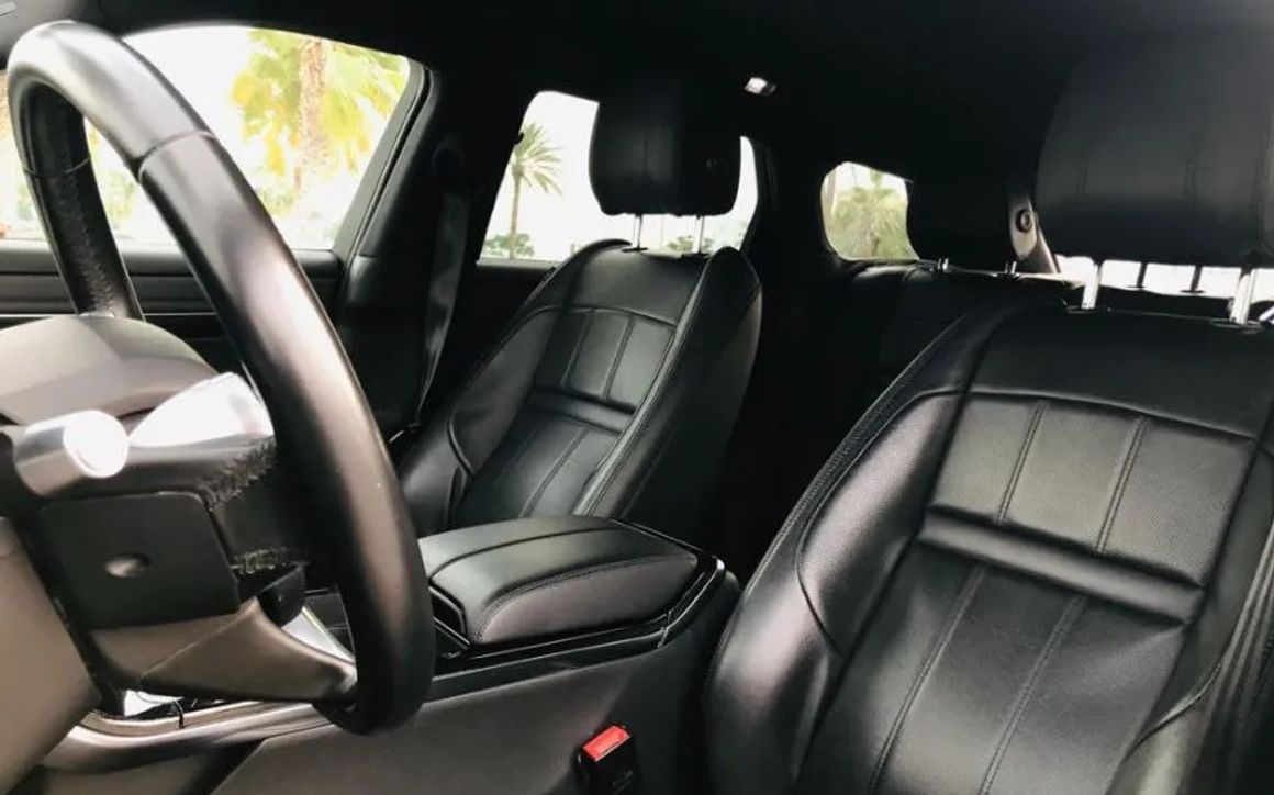 RANGE ROVER EVOQUE - image 7