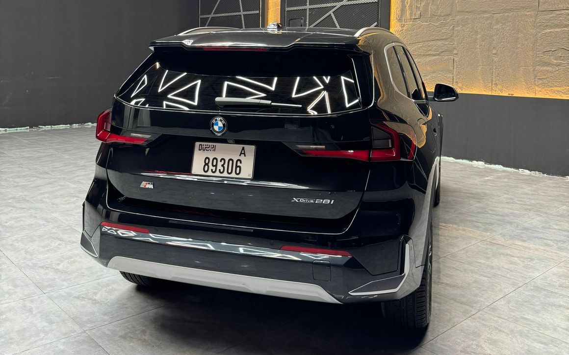 BMW X1 - image 6