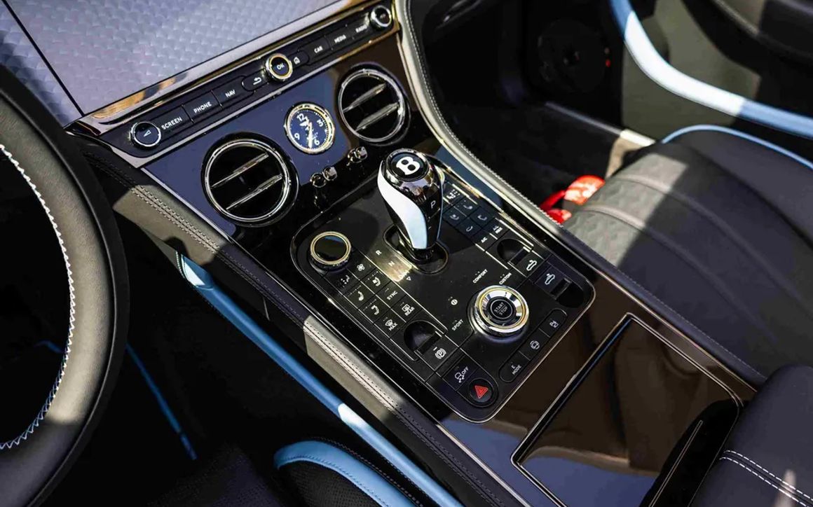 Bentley GTC - image 10