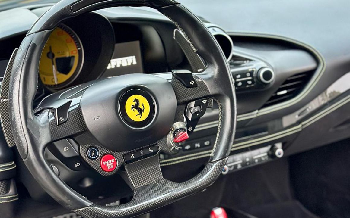 Ferrari F8 Convertible - image 8