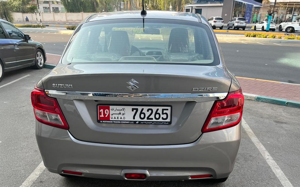 Suzuki Dzire - image 4