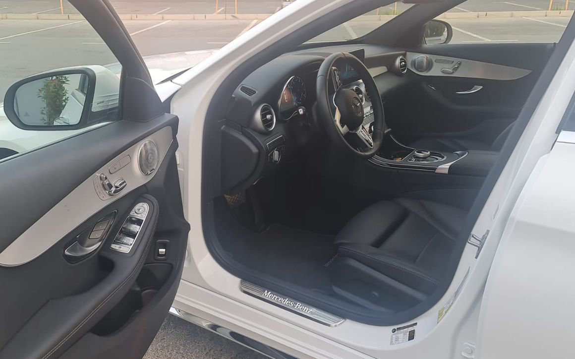 MERCEDES C300 - image 4