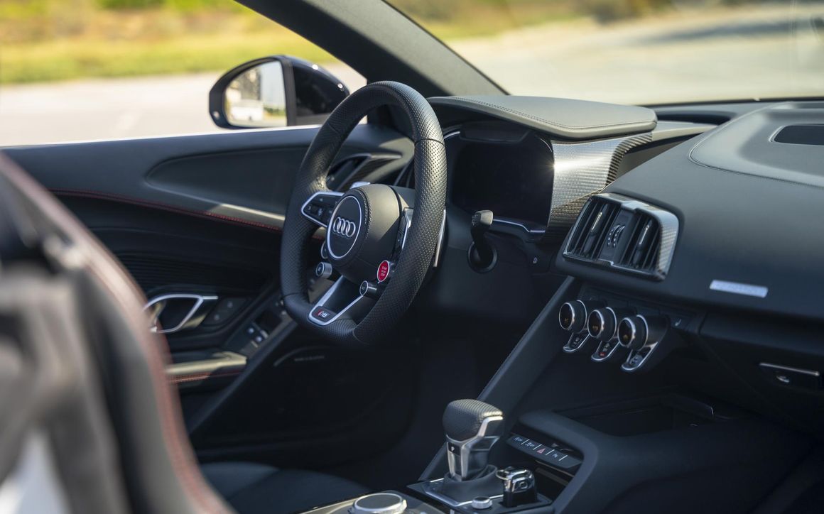 Audi R8 Spyder - image 20