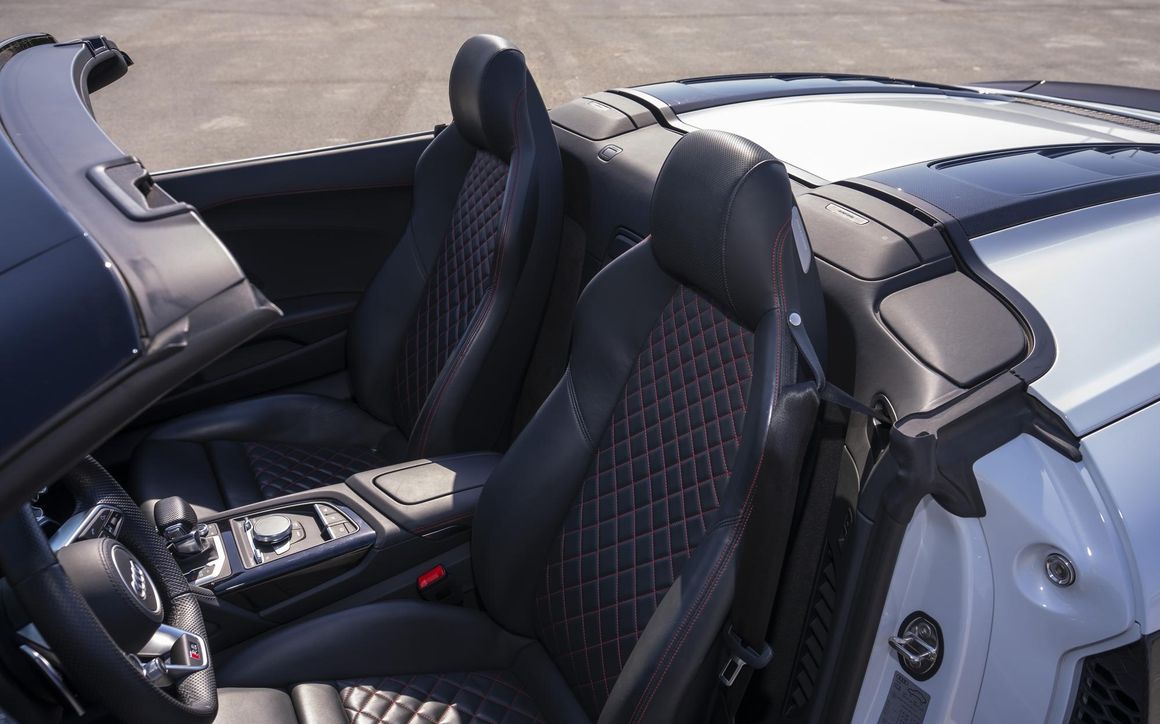 Audi R8 Spyder - image 16
