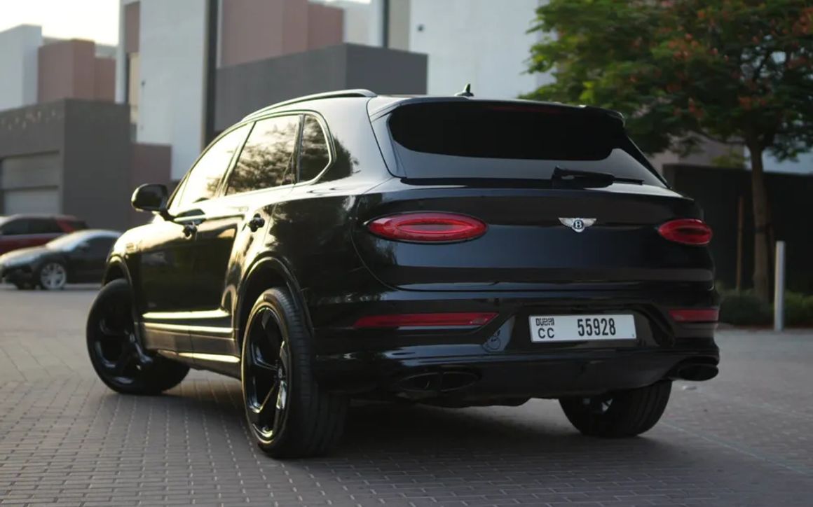 BENTLEY BENTAYGA - image 2