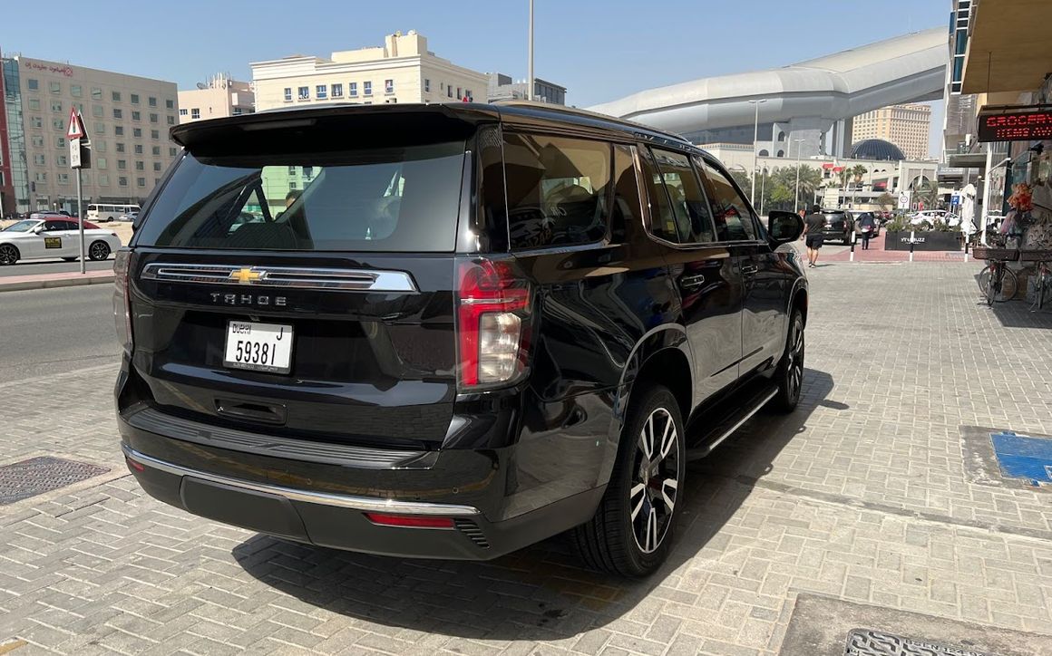 chevrolet tahoe - image 3