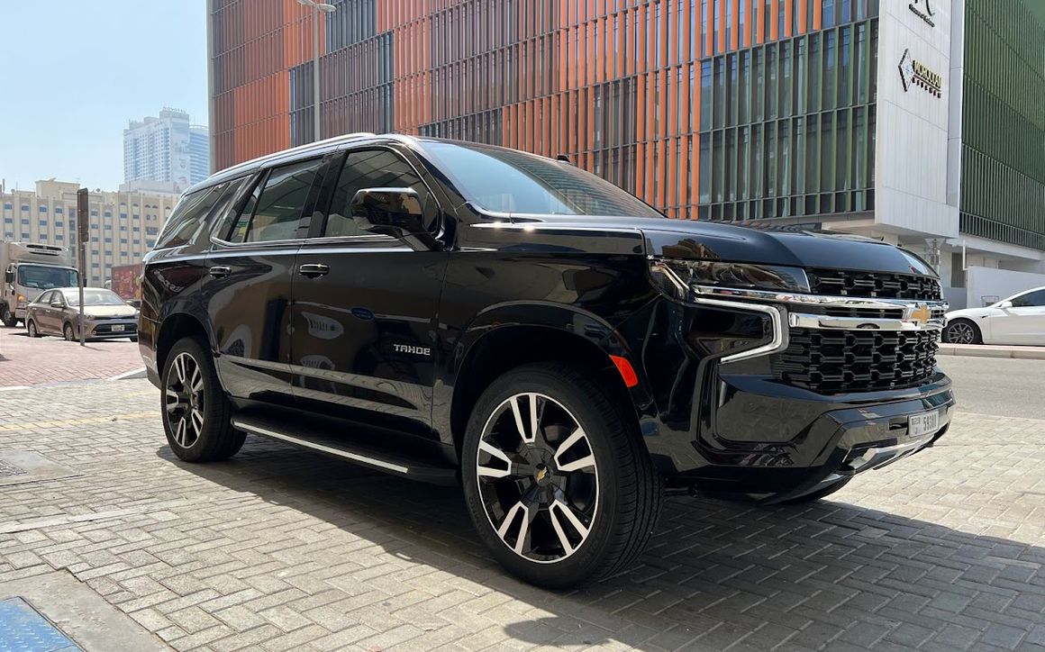 chevrolet tahoe - image 2