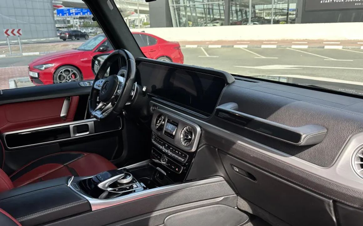 Mercedes G63 - image 6