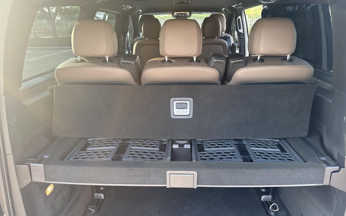 Mercedes V250 - image 12