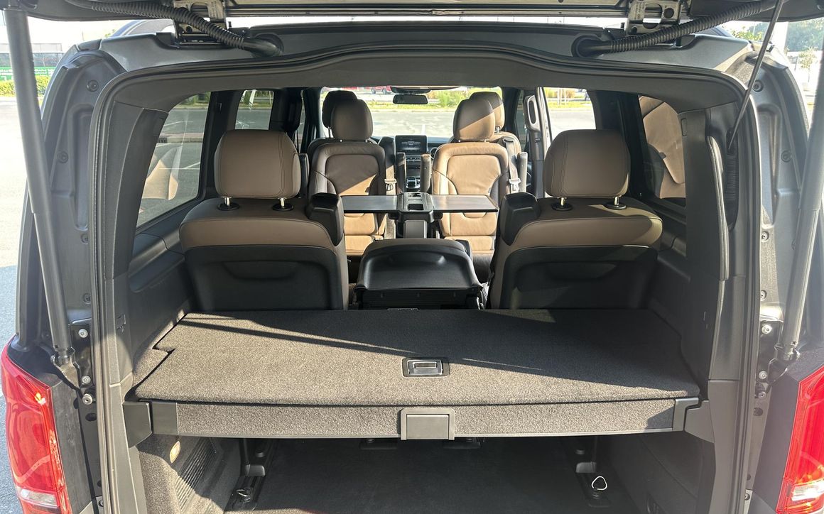 Mercedes V250 - image 14