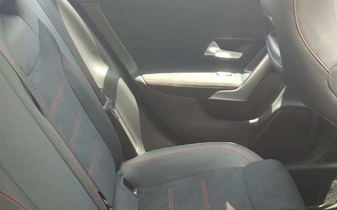 MERCEDES CLA 200 - image 5