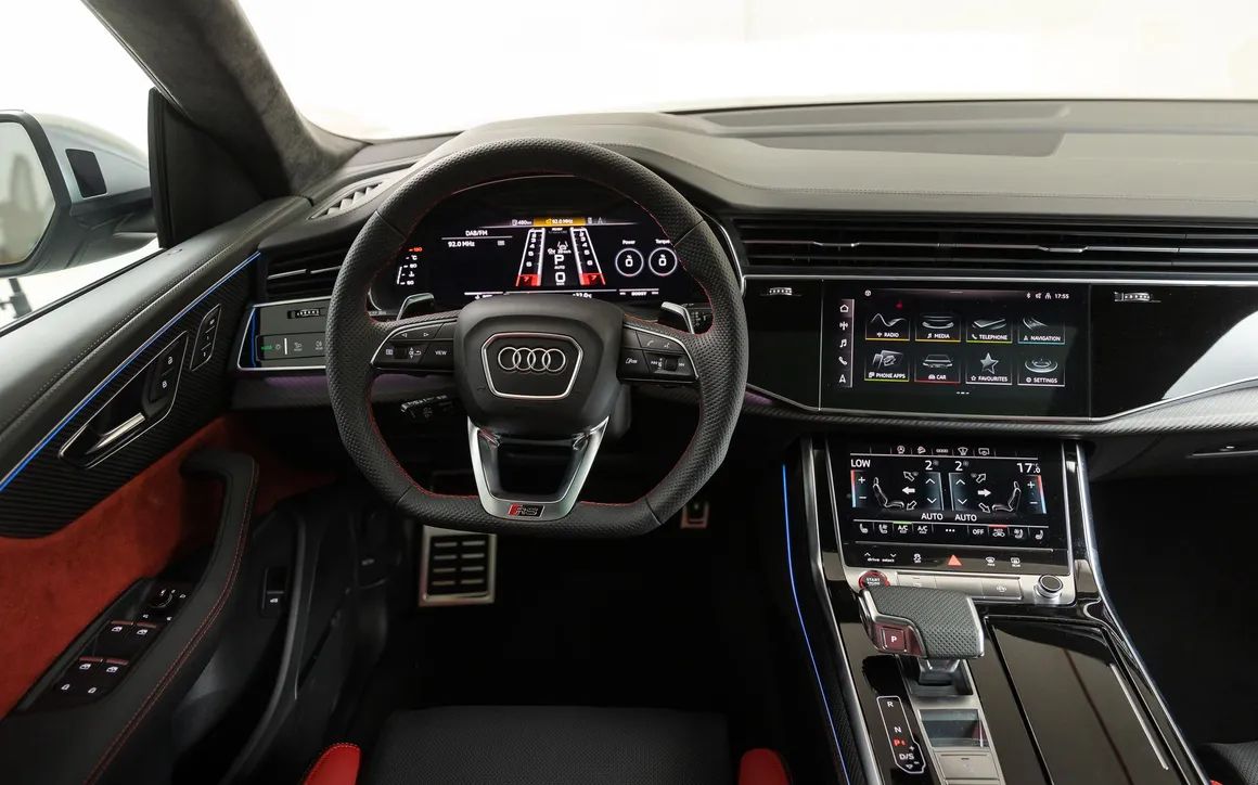 Audi RSQ8 - image 8