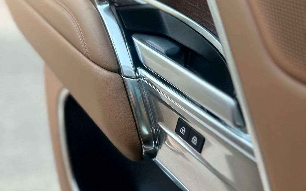 RANGE ROVER VOGUE - image 14