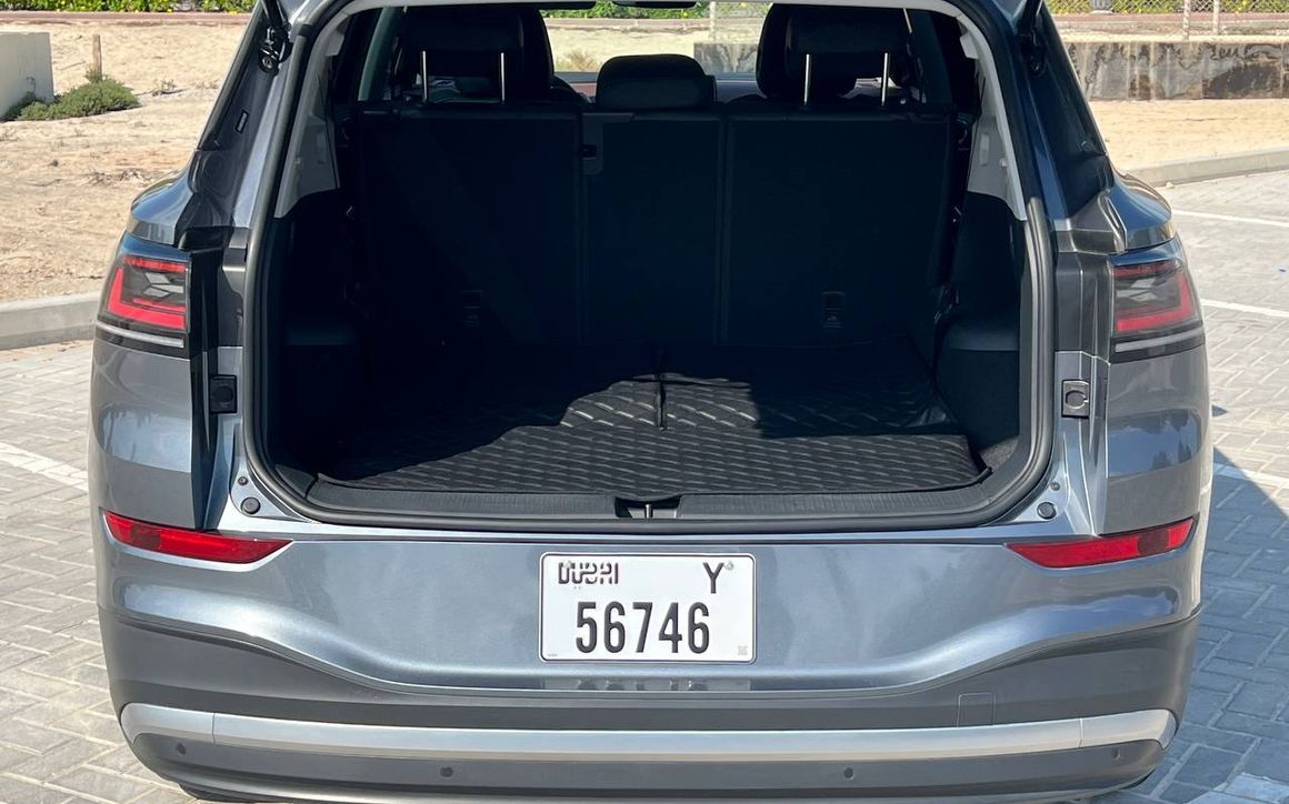 Volkswagen ID6 Crozz - image 8