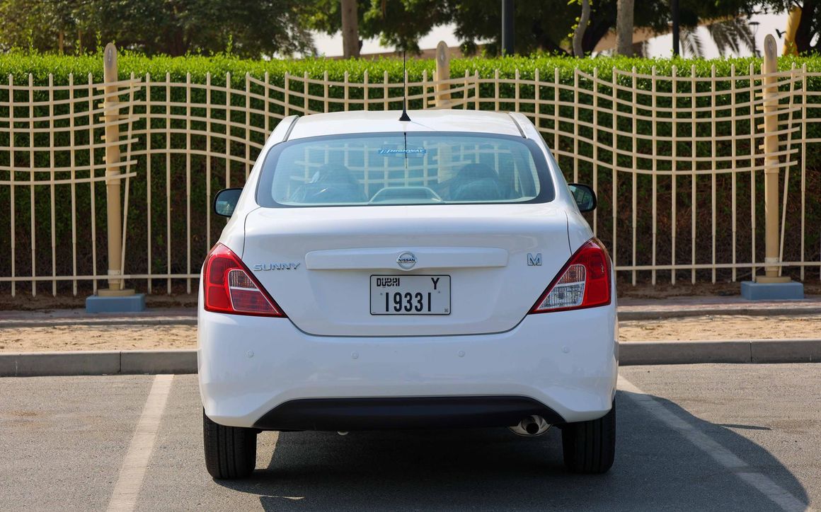 Nissan Sunny SV - image 7