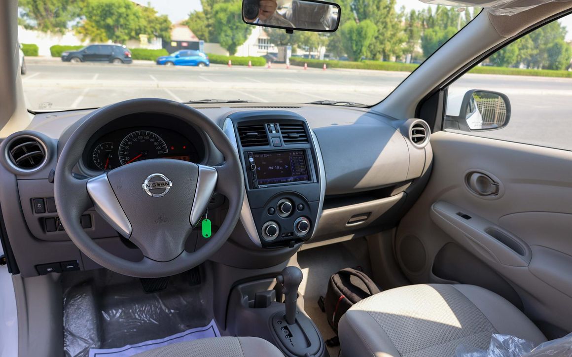 Nissan Sunny SV - image 16