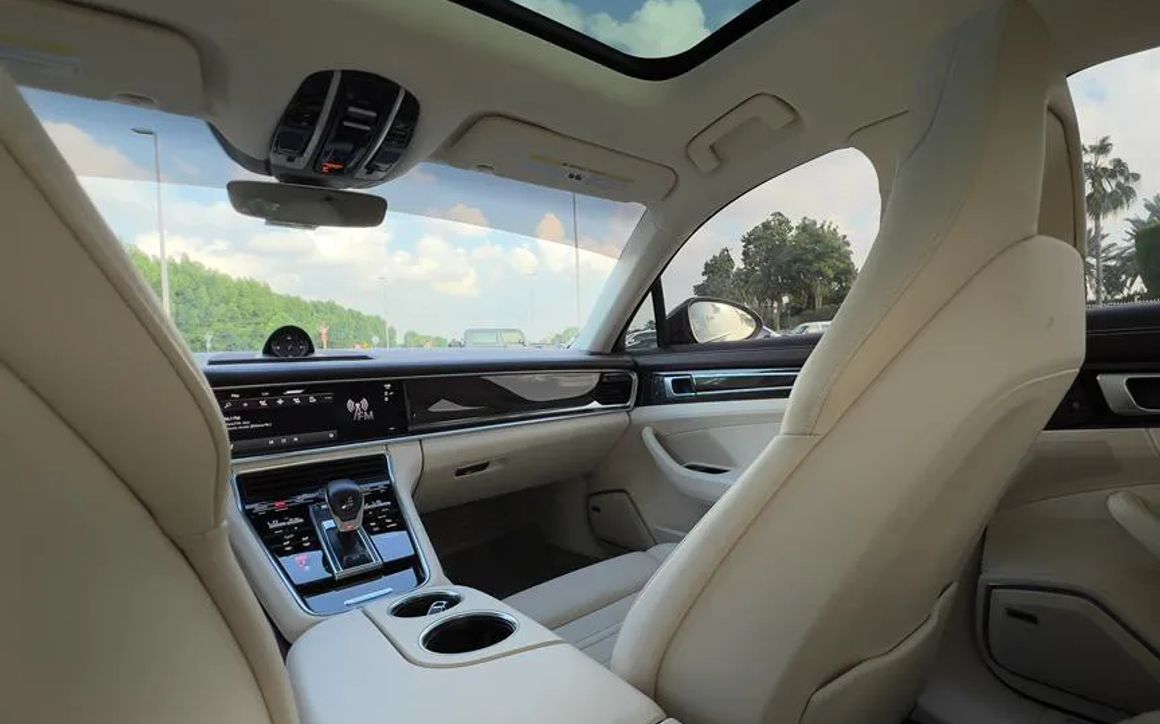 PORSCHE PANAMERA - image 6