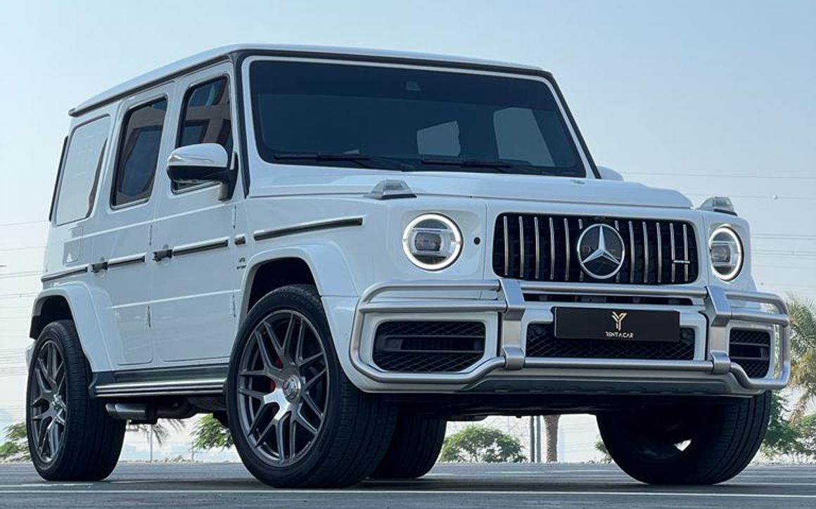 MERCEDES G63 - image 6