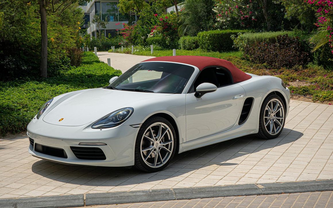Porsche  Boxster - image 1