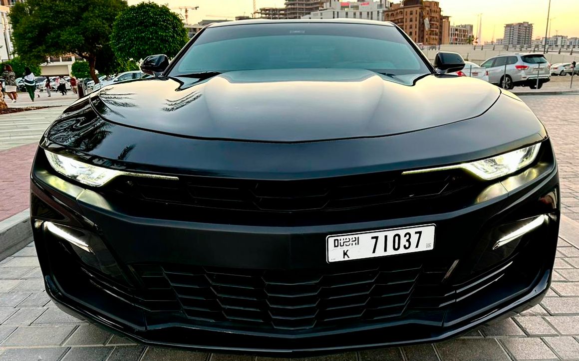 Chevrolet Camaro - image 3