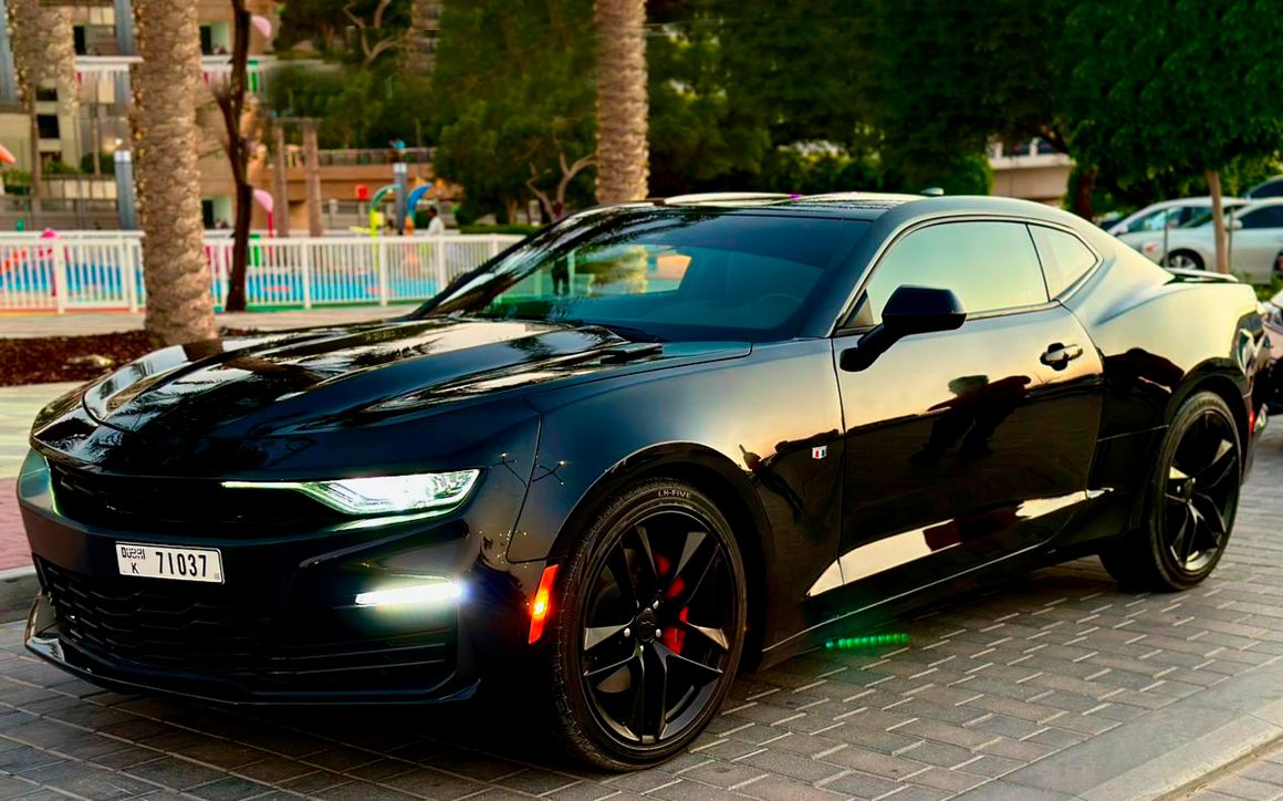 Chevrolet Camaro - image 1