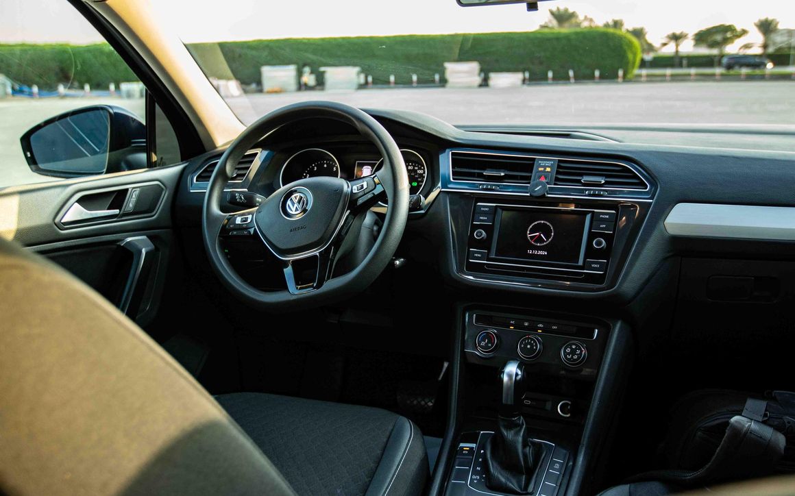 VOLKSWAGEN TIGUAN - image 9