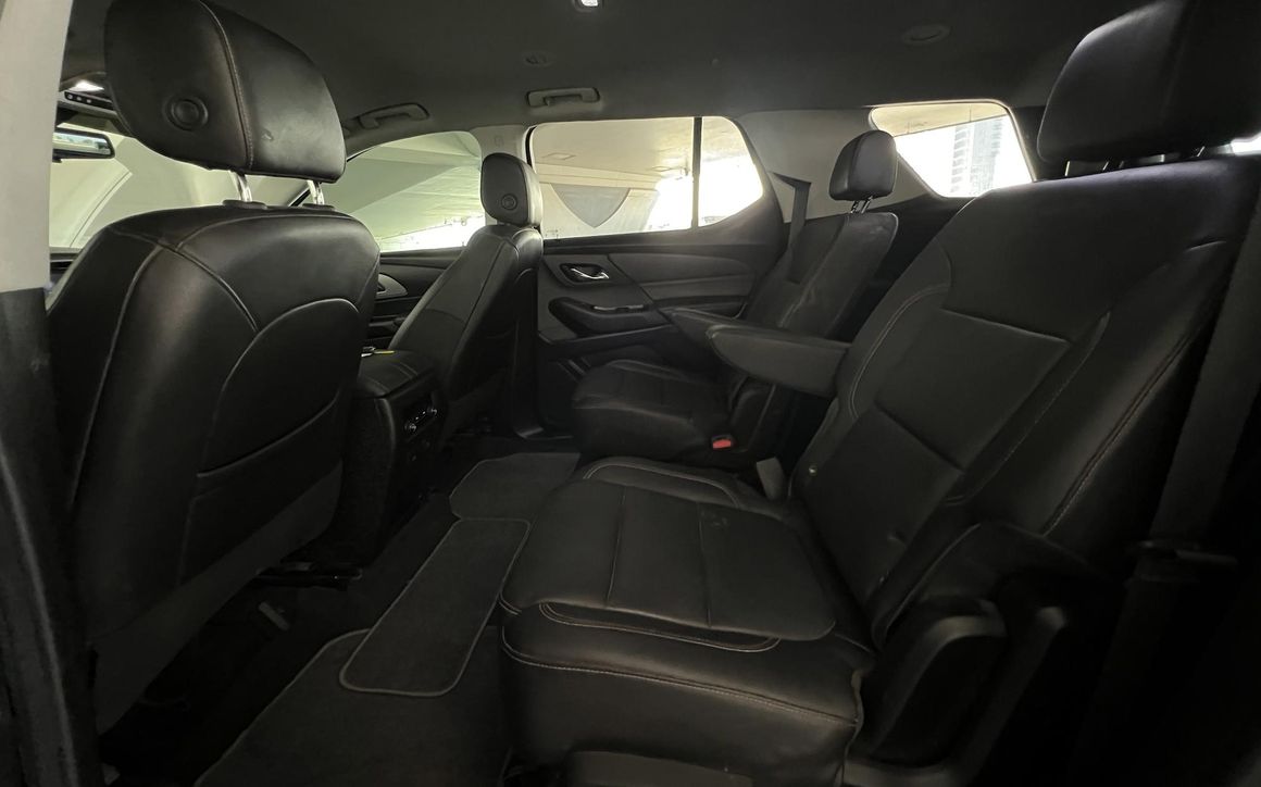 Chevrolet Traverse - image 12