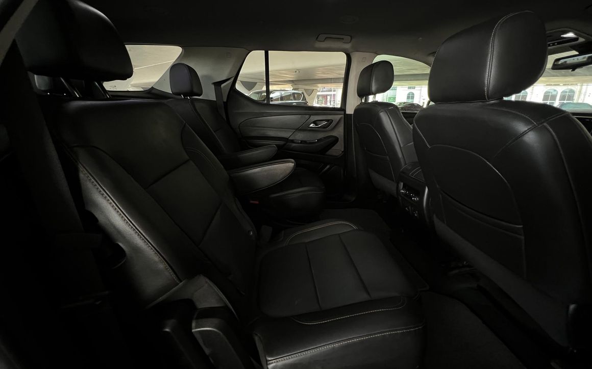 Chevrolet Traverse - image 11