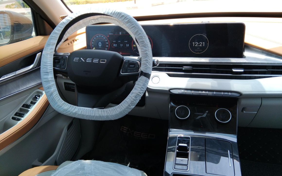 EXEED VX - image 5
