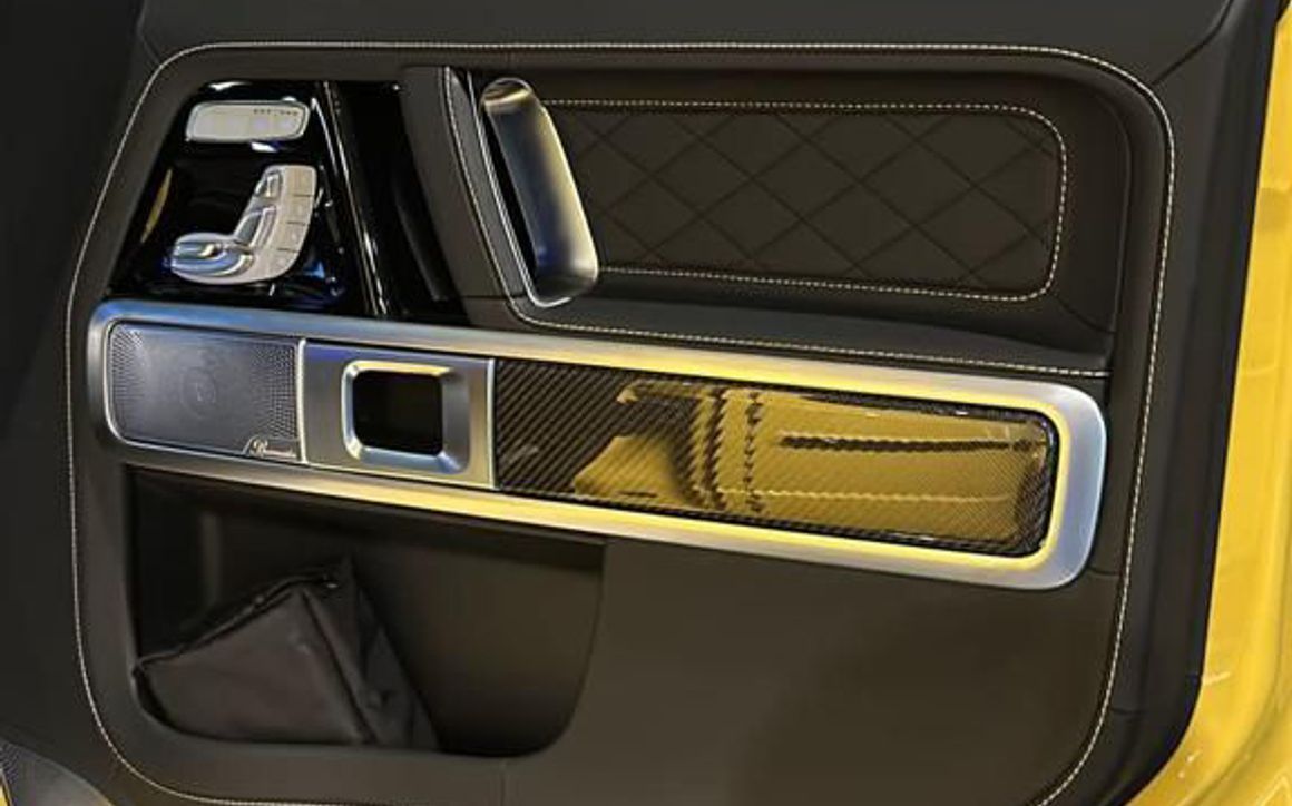 MERCEDES G63 - image 9