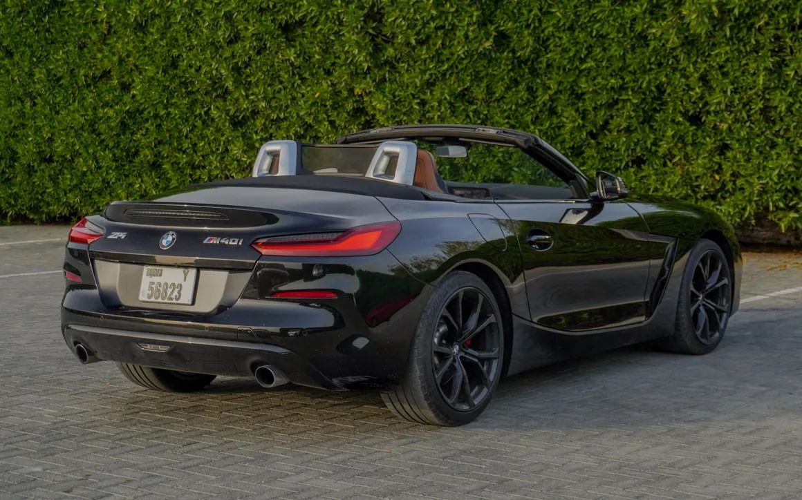 BMW Z4 - image 4