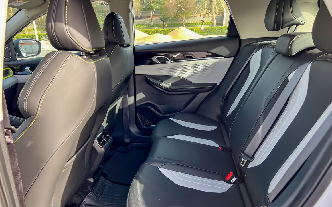 Geely Coolray GL - image 9