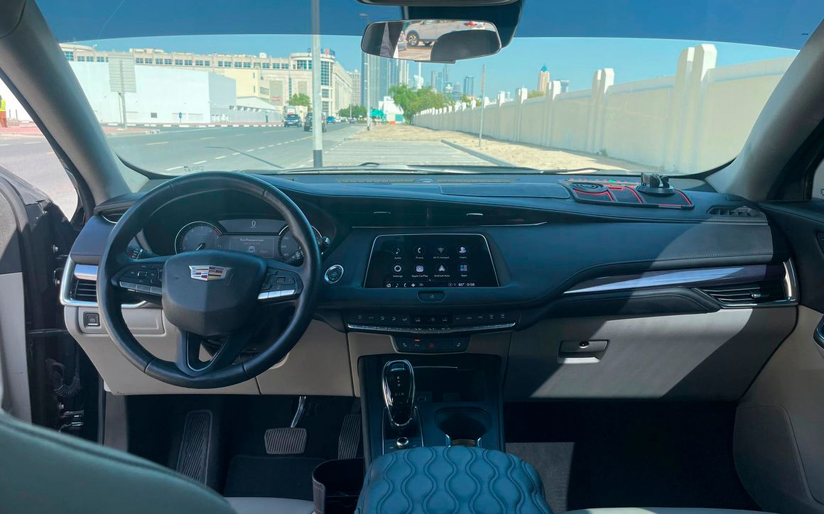 Cadillac XT4 - image 8