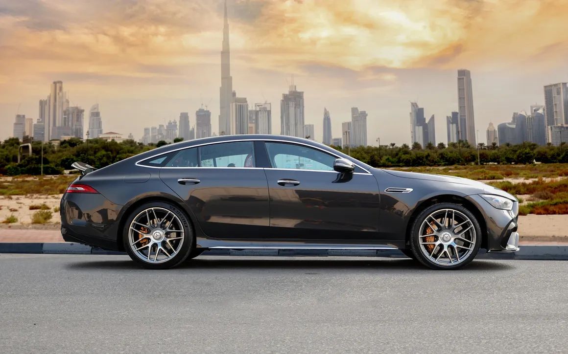 Mercedes-Benz GT63 AMG Black - image 5