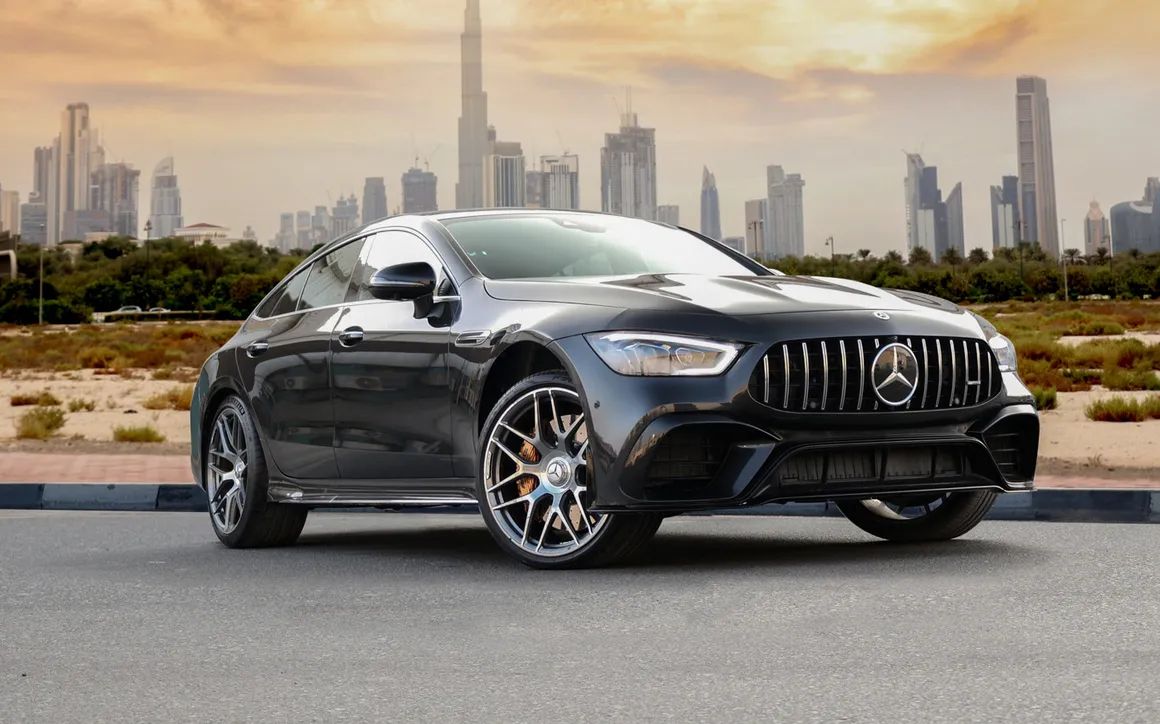 Mercedes-Benz GT63 AMG Black - image 4