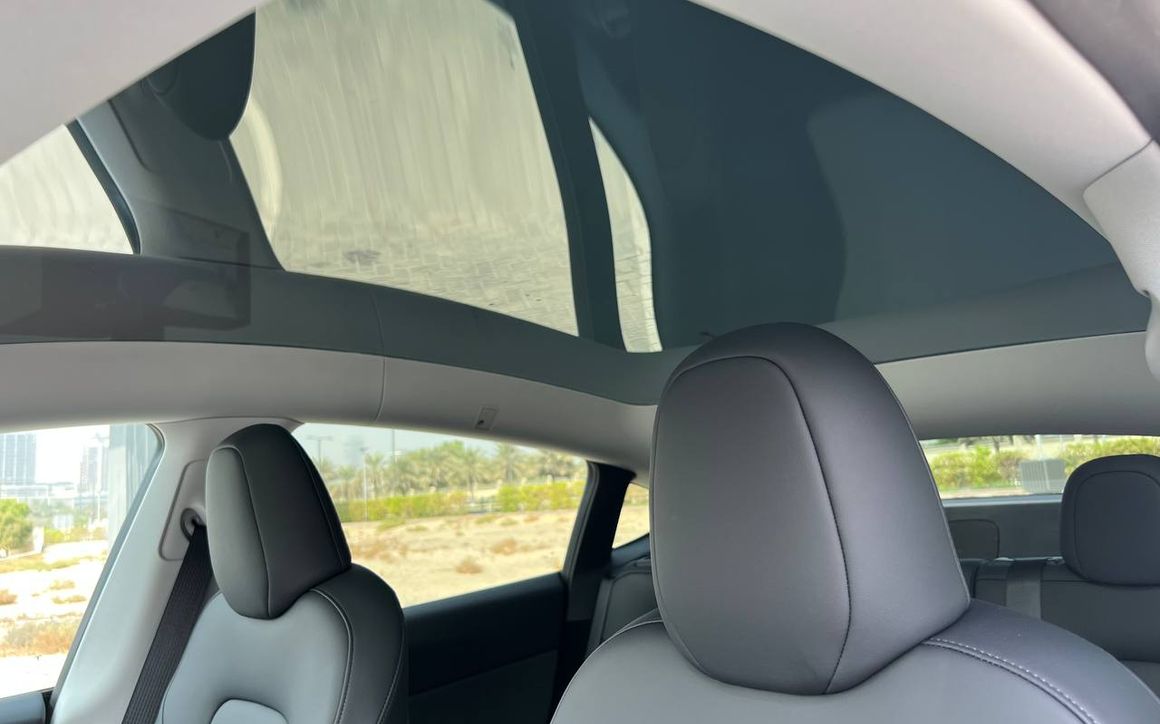 TESLA MODEL Y LONG - image 18