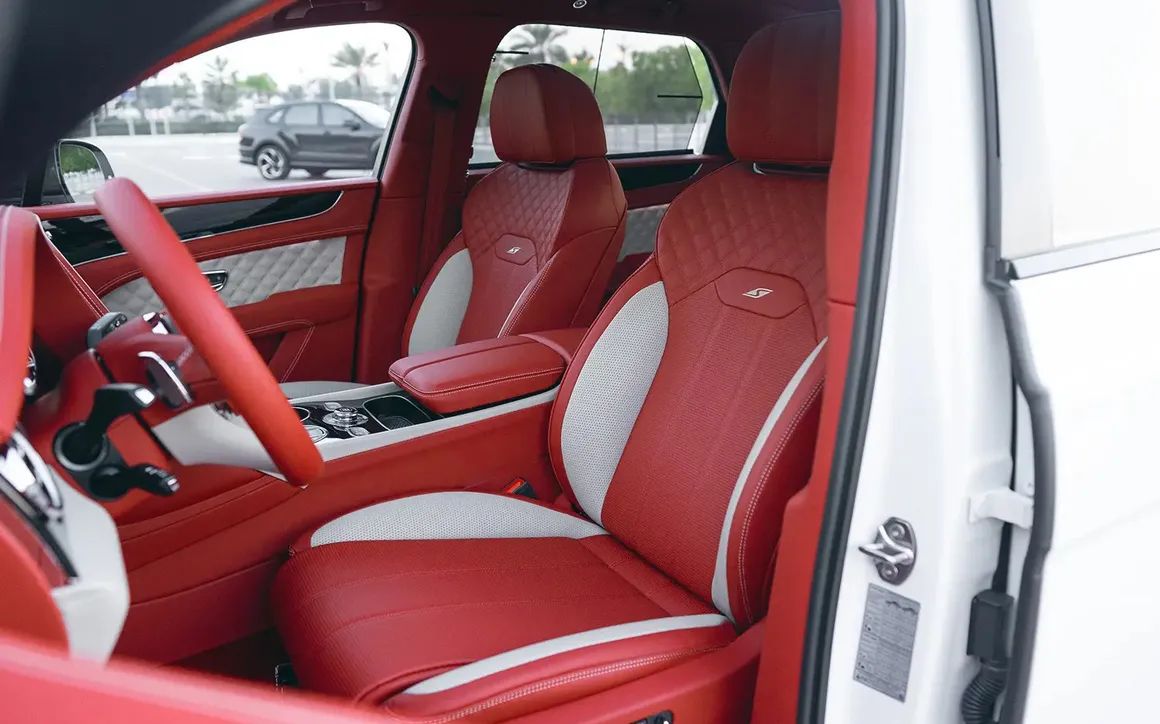 Bentley BENTAYGA - image 5