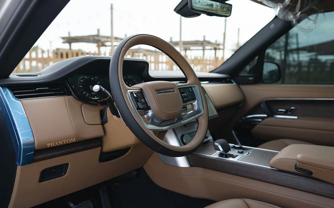 RANGE ROVER VOGUE HSE - image 8