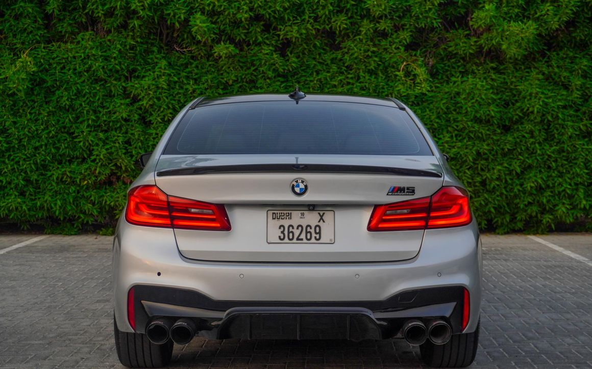 BMW 530i - image 5