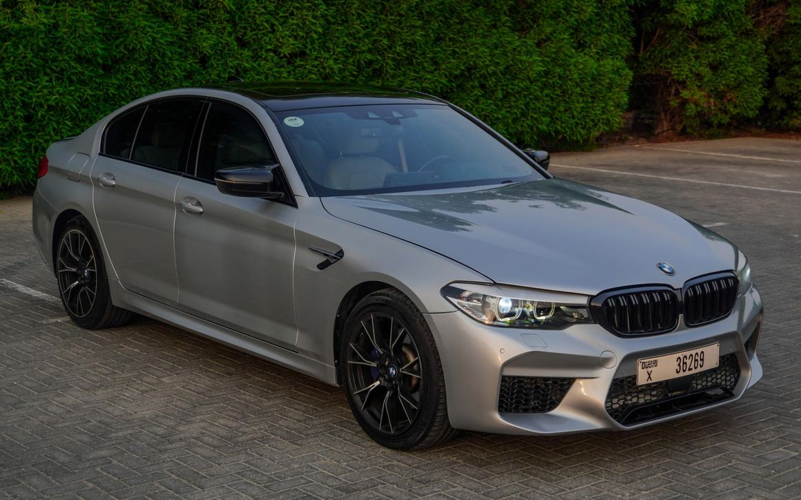 BMW 530i - image 3