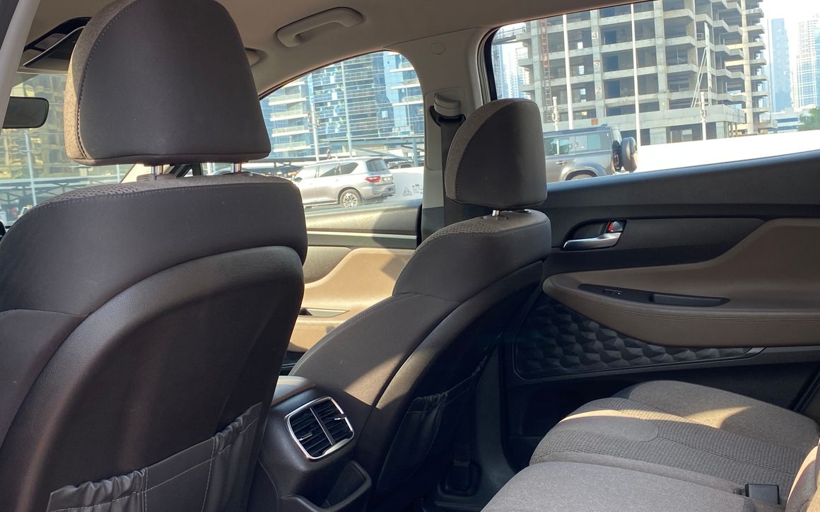 Hyundai Santa Fe - image 11