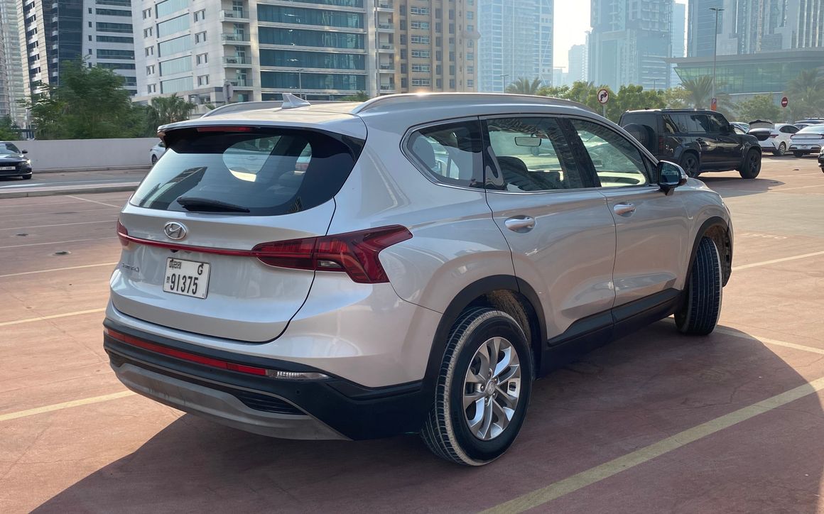 Hyundai Santa Fe - image 6