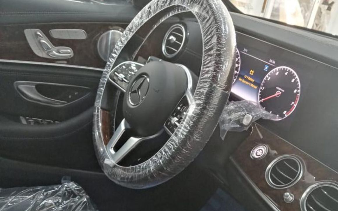 MERCEDES E350 - image 3