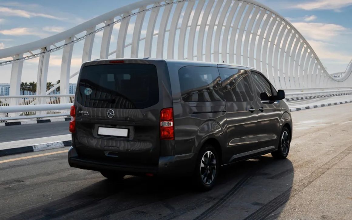 Opel Zafira - image 8