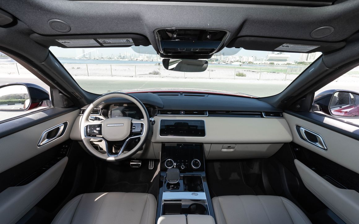 Range Rover Velar - image 8