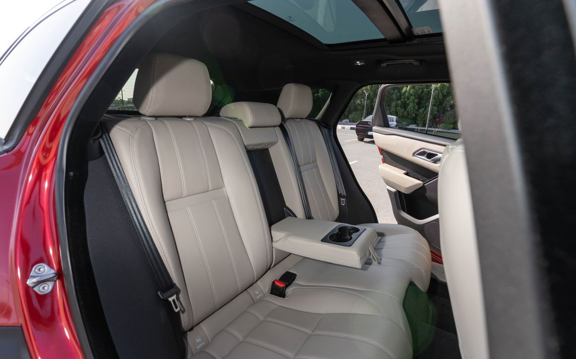 Range Rover Velar - image 9