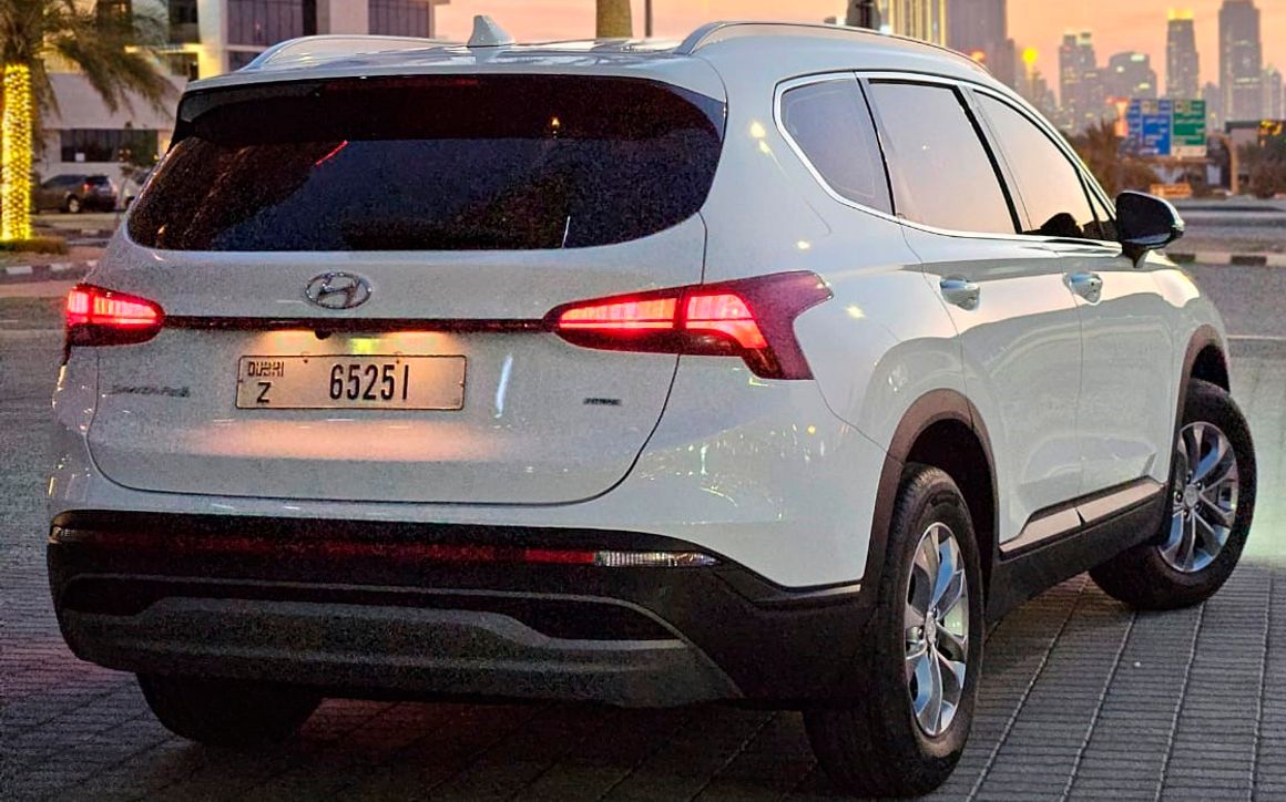 Hyundai Santa Fe - image 5