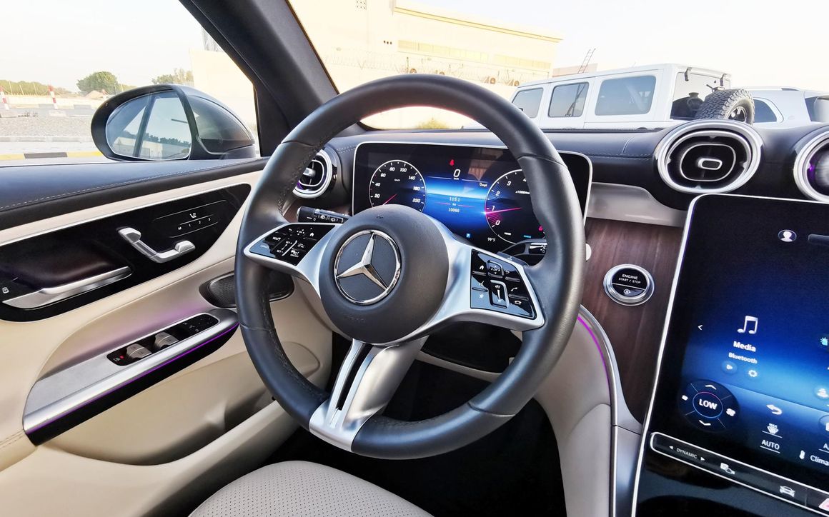 MERCEDES GLC 300 - image 13