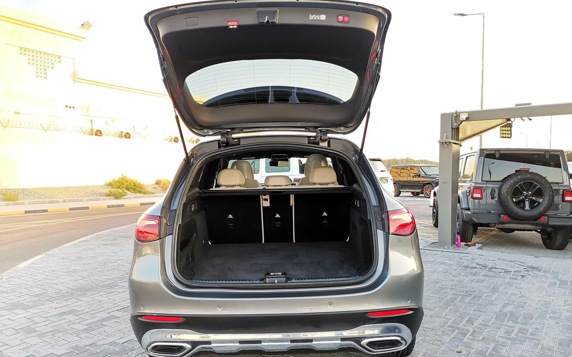 MERCEDES GLC 300 - image 7