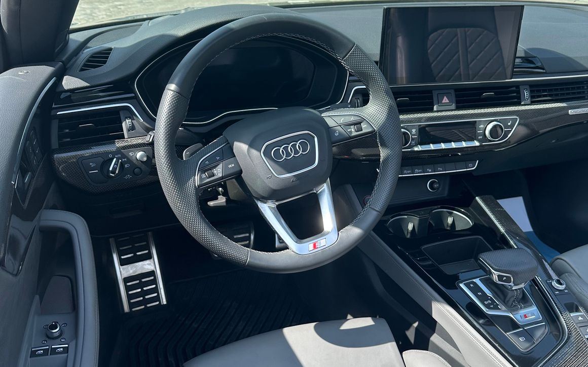 AUDI S5 - image 5